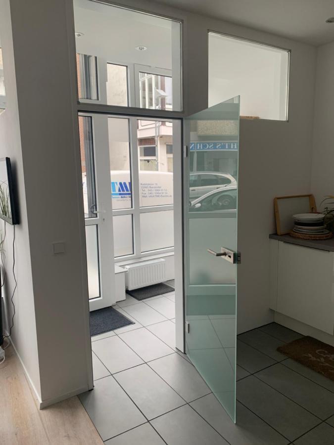 Ferienwohnung Am Traveufer Любек Экстерьер фото